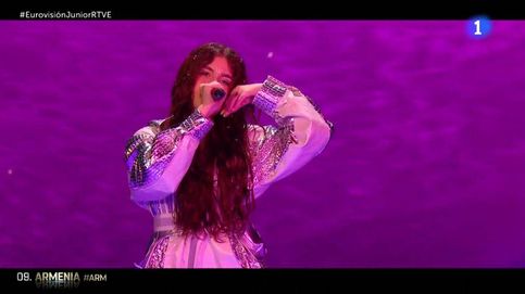 Los 'memes' de Eurovisión Junior 2021: de las 'Aitana y Cepeda' serbias a la luna de Blas