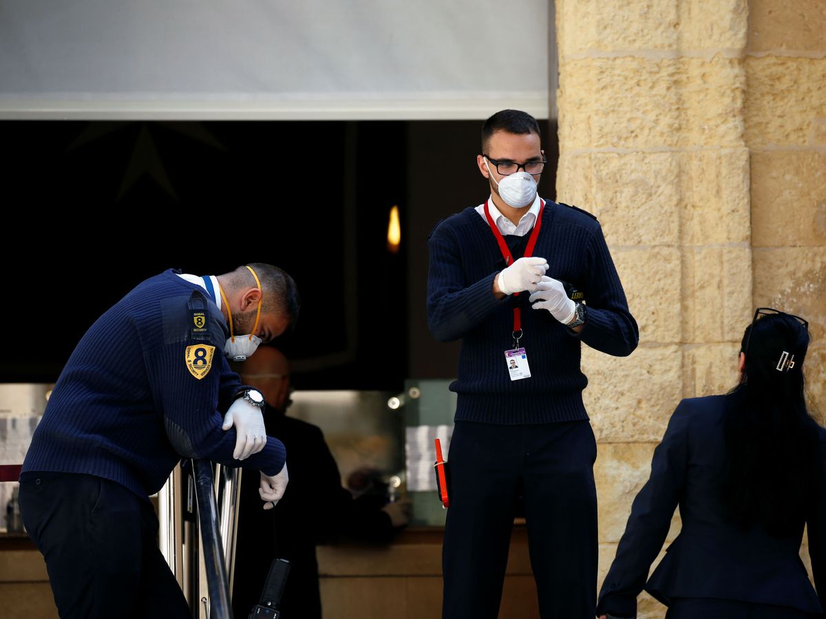 Foto: Personal de seguridad de Malta. Foto: Reuters