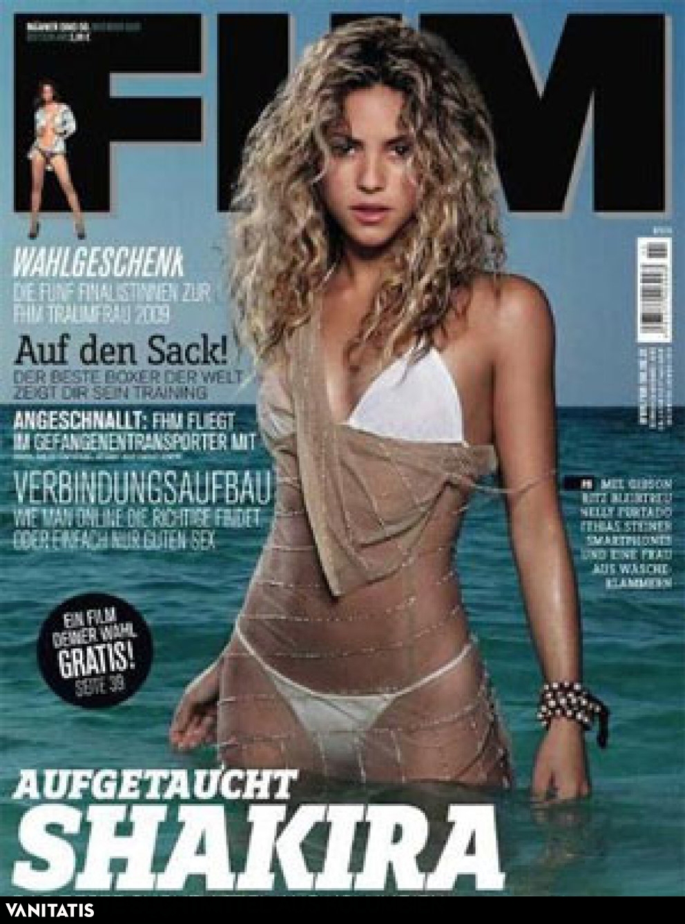 Tímida para mostrar su cuerpo, Shakira se 'desnuda' en FHM