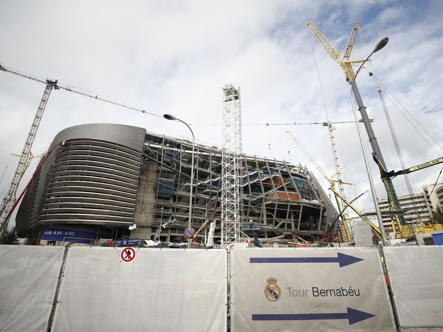 Obras de remodelación del Santiago Bernabéu.