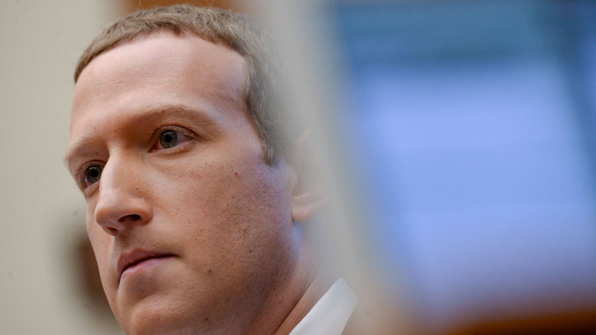 Facebook tiene un serio problema: los bulos inundan EEUU a un año de las elecciones