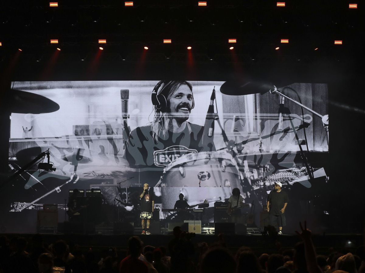 Foto: Tras la muerte del batería Taylor Hawkins, Foo Fighters cancela su gira de conciertos (EFE/Sebastiao Moreira)