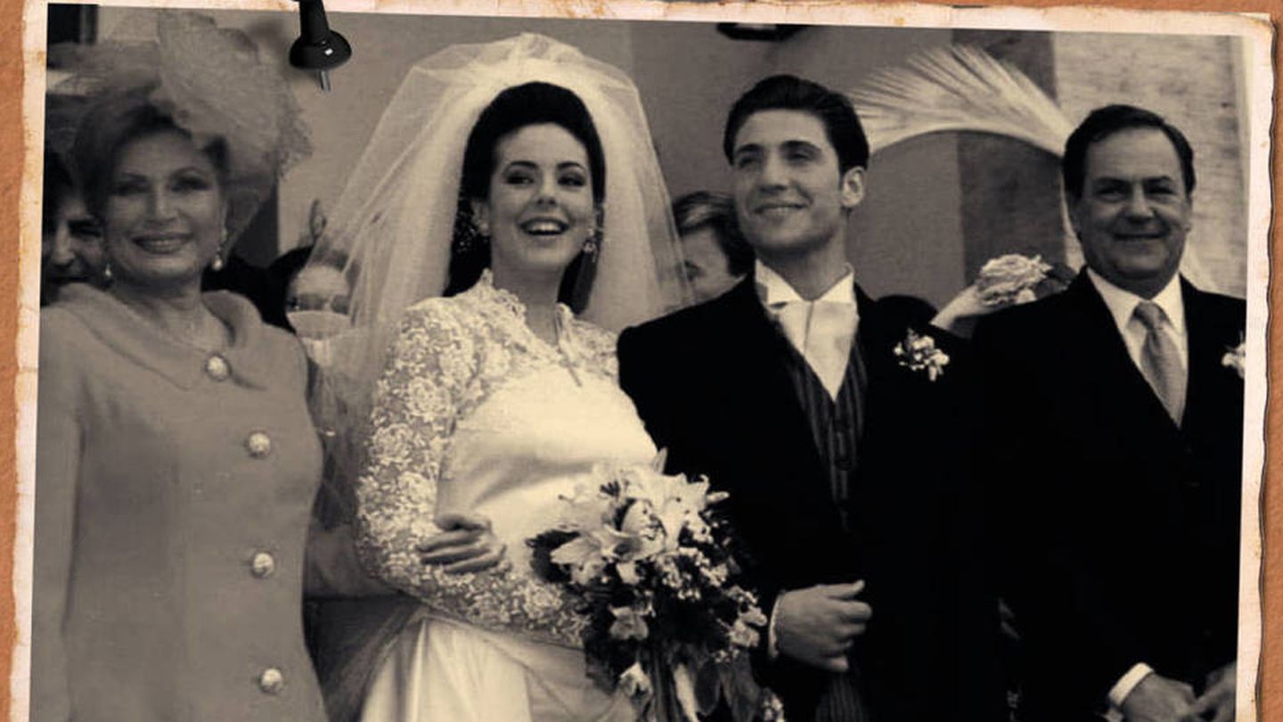 Rocío Carrasco, en su primera boda en un fotomontaje realizado por Vanitatis