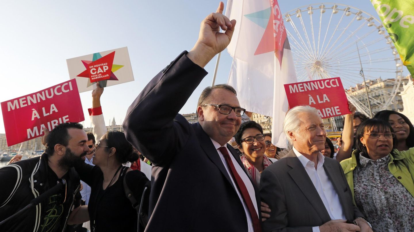 El candidato socialista Mennucci en un acto electoral en Marsella (Reuters).