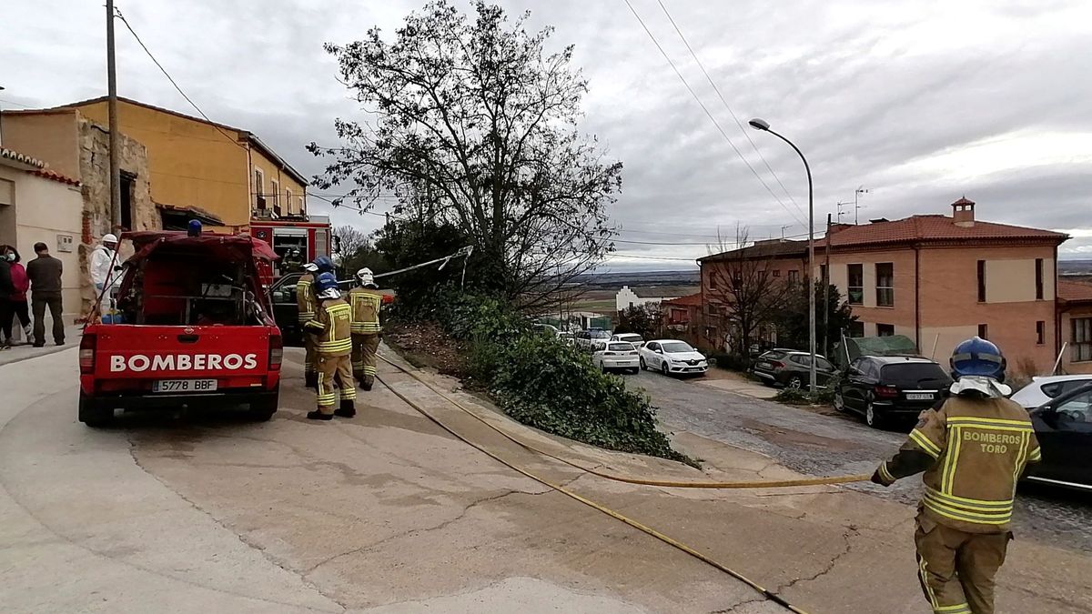 Dos muertos en el incendio de una vivienda en Sanlúcar de Barrameda (Cádiz)