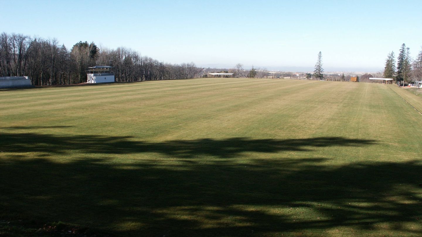 El campo de polo, en una foto tomada un mes después de su inauguración.