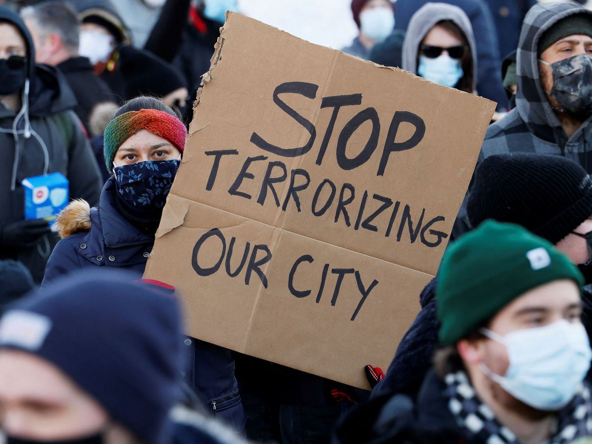 La capital canadiense declara el estado de emergencia por las protestas de camioneros