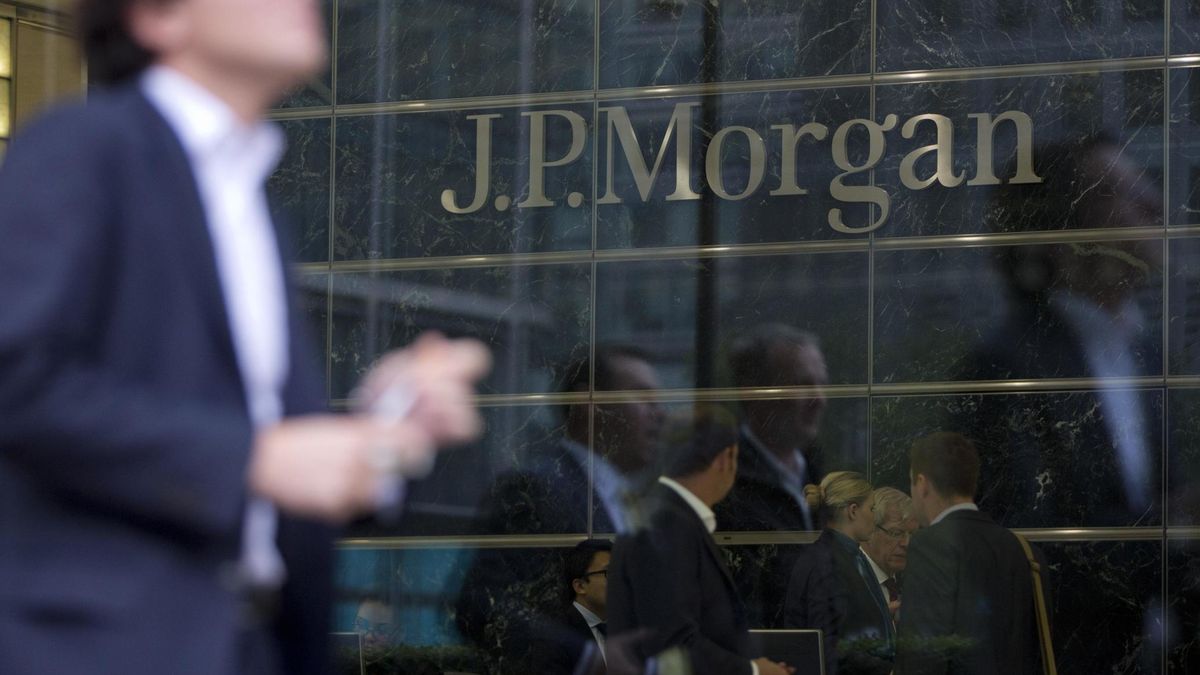 JP Morgan cierra entre los peores valores de Wall Street tras corregir sus previsiones