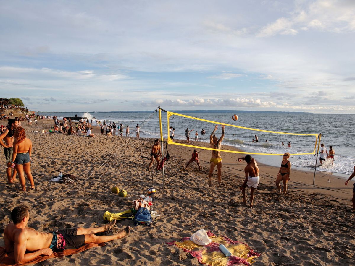 Foto: Una playa de Bali en una imagen de archivo. (Reuters/Johannes P. Christo)