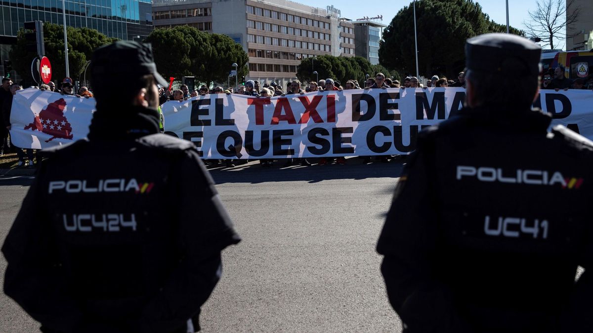 El taxi planea "colapsar Madrid" este lunes con miles de coches llegados de toda España