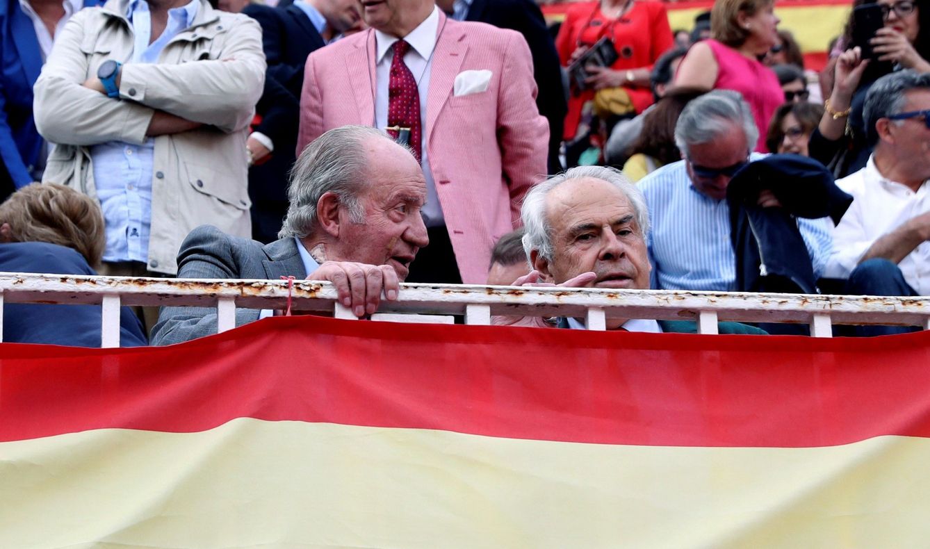 El rey Juan Carlos, en la Feria de San Isidro. (EFE)