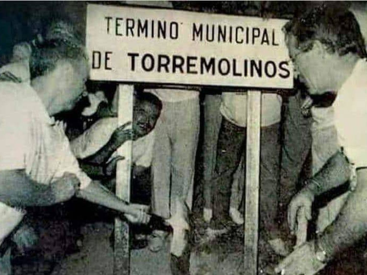 Vecinos celebran la independencia de Torremolinos