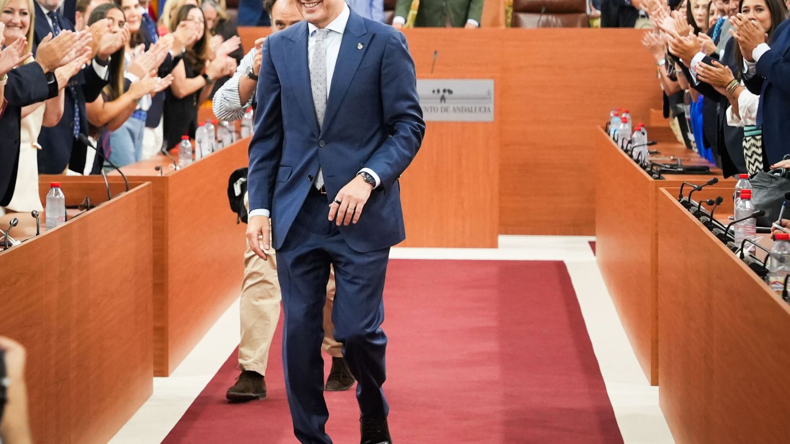 Juanma Moreno toma posesión como presidente de la Junta de Andalucía e inicia su tercer mandato