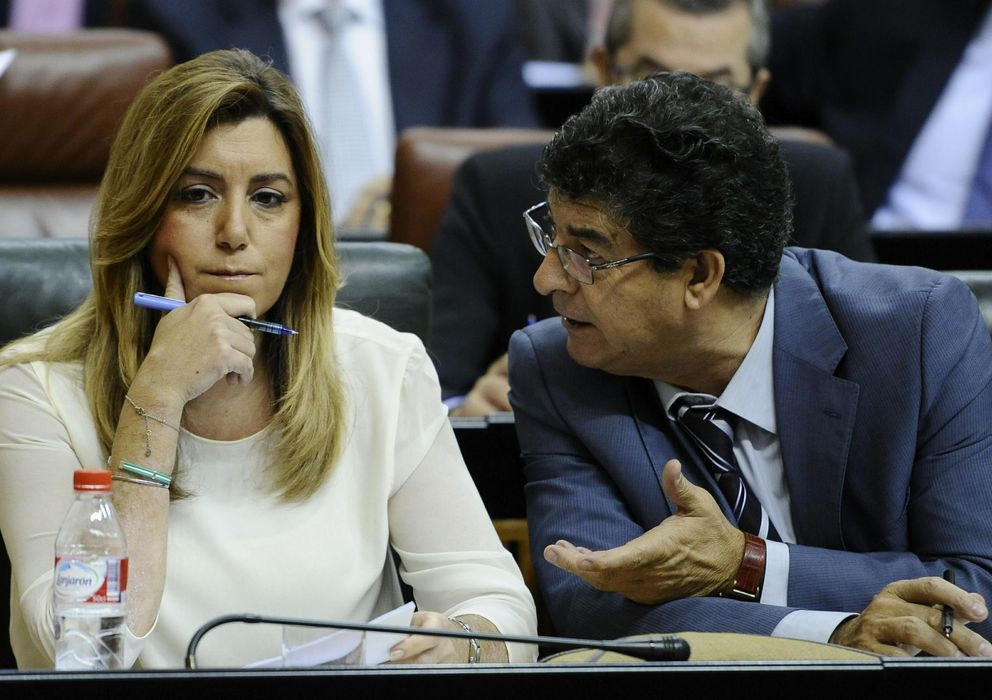 Foto: La presidenta andaluza, Susana Díaz (i), y el vicepresidente Diego Valderas, de Izquierda Unida. (EFE)