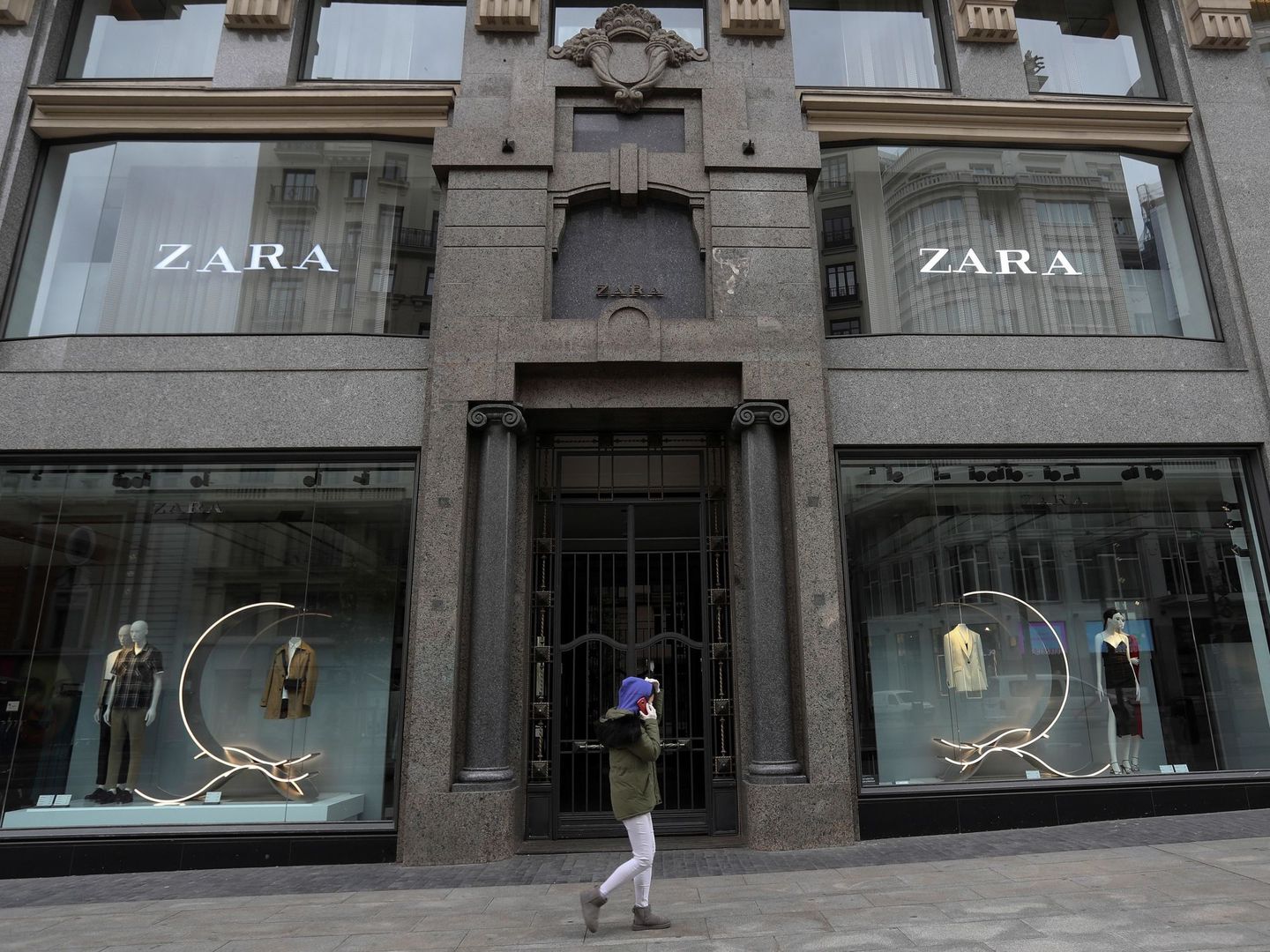Inditex cerró sus tiendas de Gran Vía a comienzos de este año. (EFE)