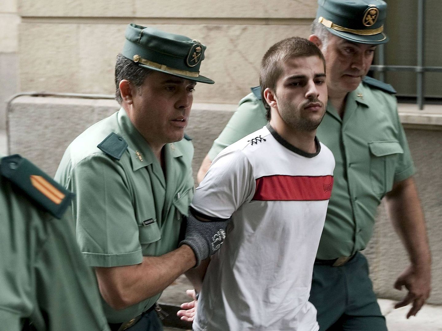 El asesino confeso de Marta del Castillo, Miguel Carcaño, a su llegada a los juzgados de Sevilla. Foto: Efe