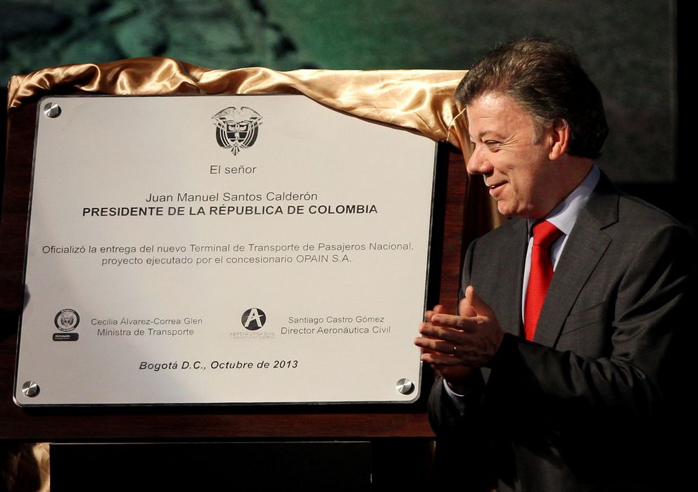 Foto: El presidente de Colombia, Juan Manuel Santos, inaugura la terminal nacional del aeropuerto El Dorado. (EFE)