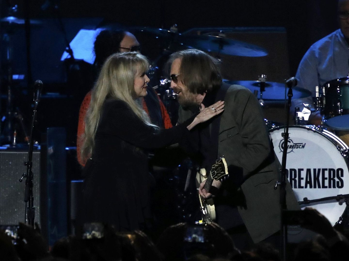 Petty junto a Stevie Nicks, en febrero de este año. (Reuters/Mario Anzuoni)