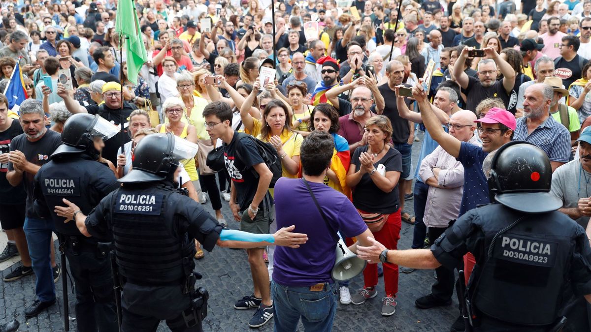 Boicot a la marcha 'española' de Barcelona: un gran ensayo ante los aniversarios del 1-O