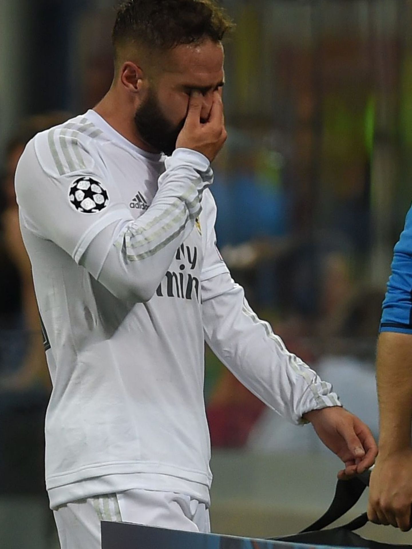 . Milan (Italy), 28 05 2016.- Real Madrid player Dani Carvajal reacts after being substituted during the UEFA Champions League Final between Real Madrid and Atletico Madrid at the Giuseppe Meazza stadium in Milan, Italy, 28 May 2016. (Liga de Campeones, Italia) EFE EPA PETER POWELL