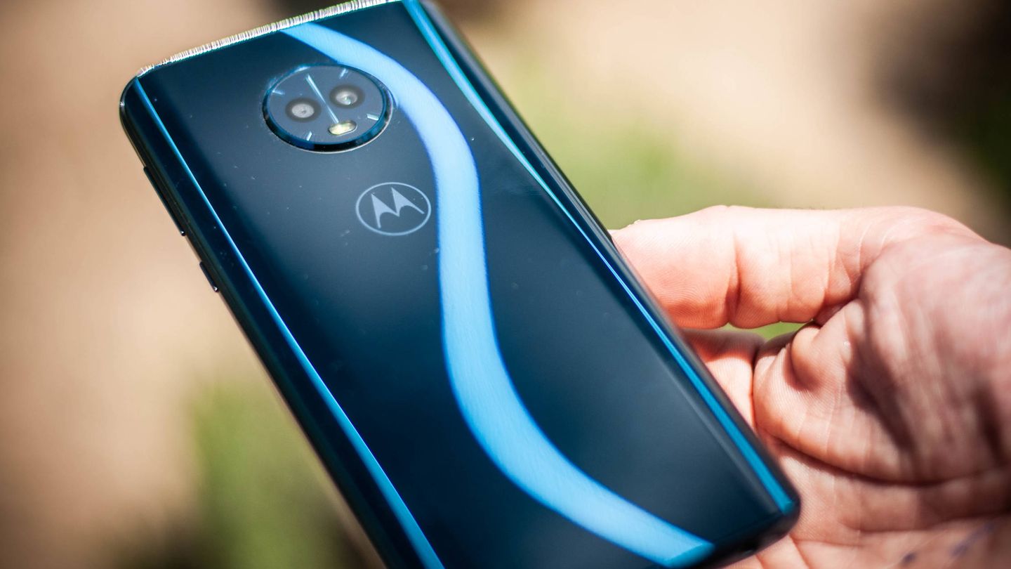 Motorola, ante el reto de frenar a Xiaomi. (C. Castellón)