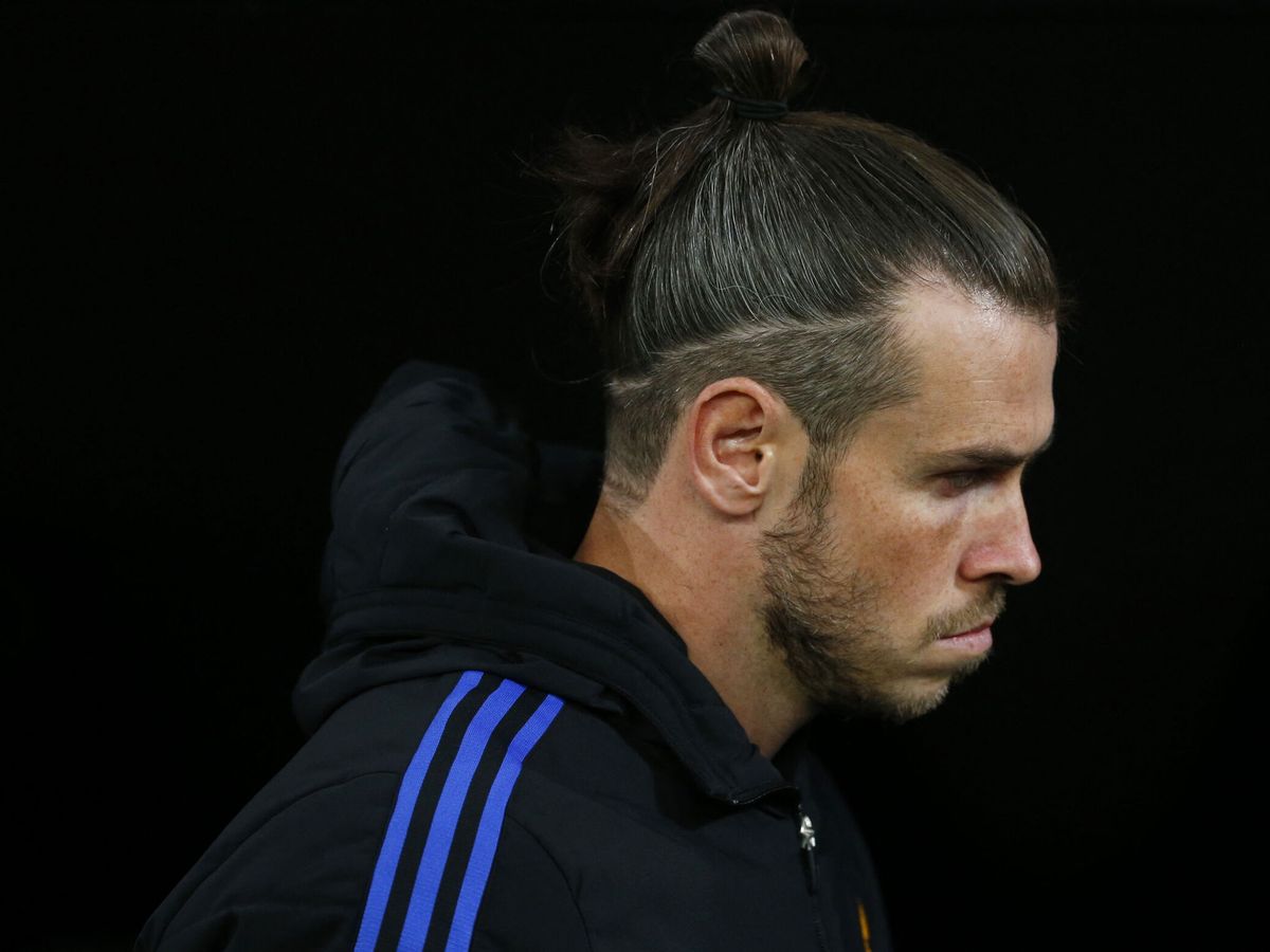Foto: Gareth Bale, cabizbajo, antes de un partido del Real Madrid. (REUTERS/Javier Barbancho)
