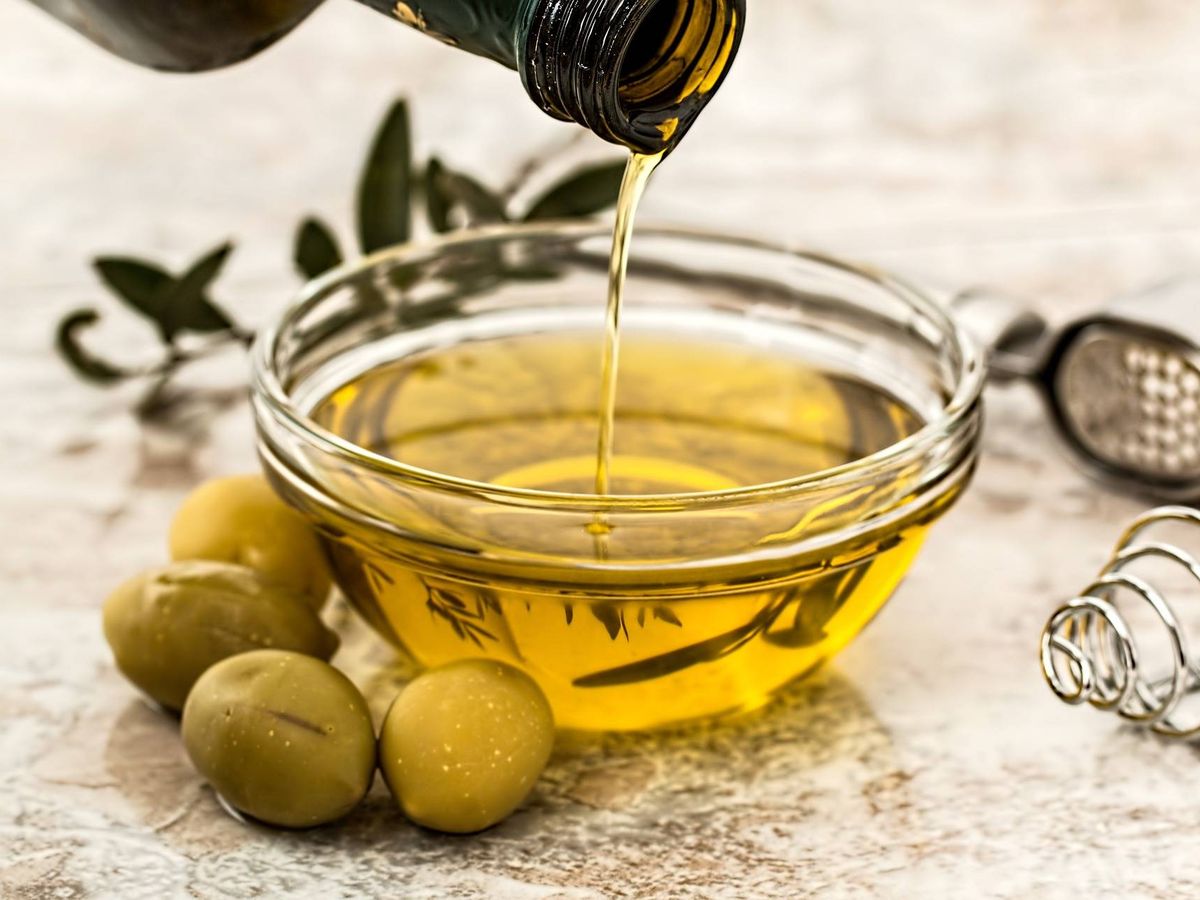 Foto: Los mejores aceites de oliva provocan un característico picor de garganta (Pixabay)