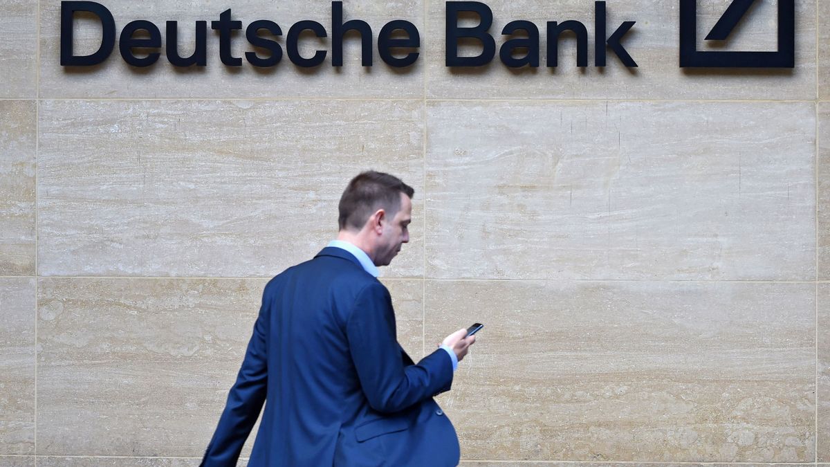 Deutsche Bank logra un beneficio de 113 millones en 2020