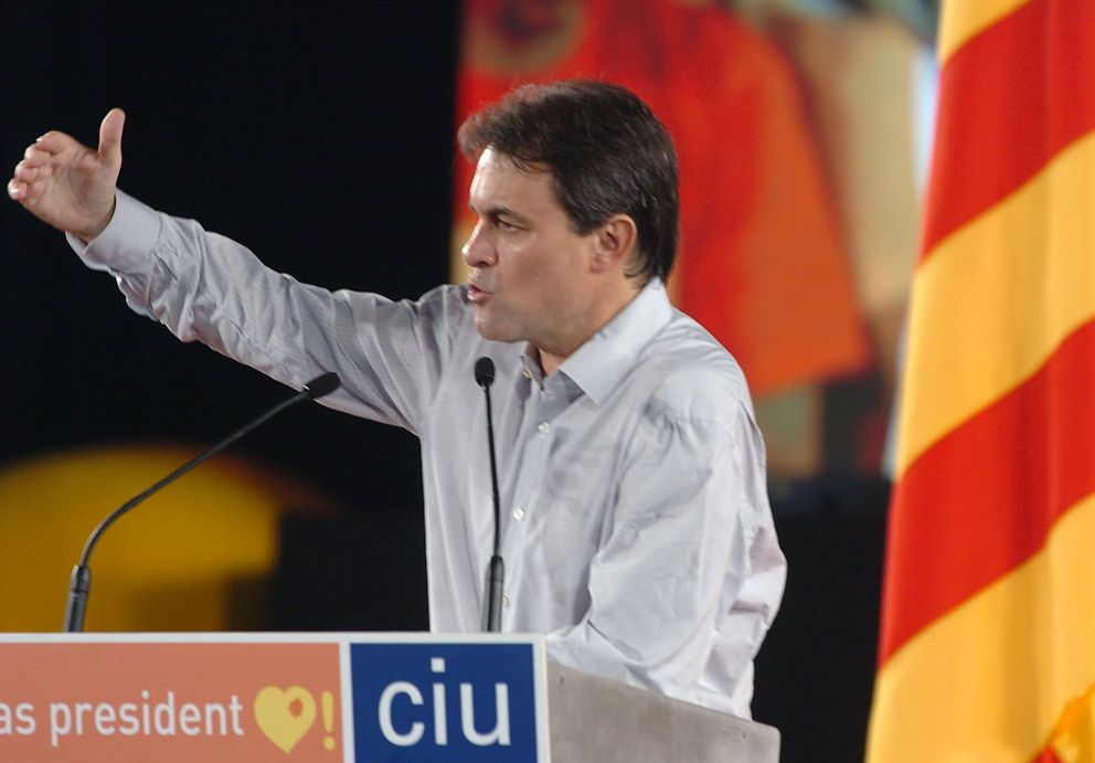 Foto: ‘Guerra’ de encuestas en Cataluña para movilizar a
la abstención ¿Por cuanta diferencia ganará Mas?