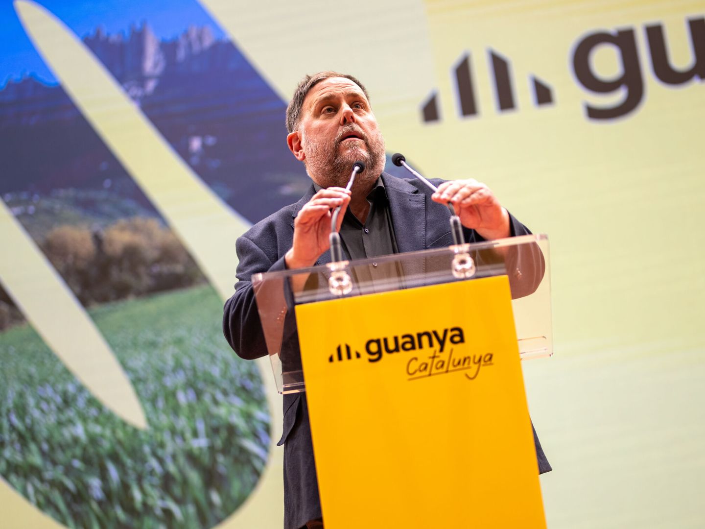 Oriol Junqueras interviene durante el acto 'Guanya Catalunya'. (Europa Press/Lorena Sopêna)