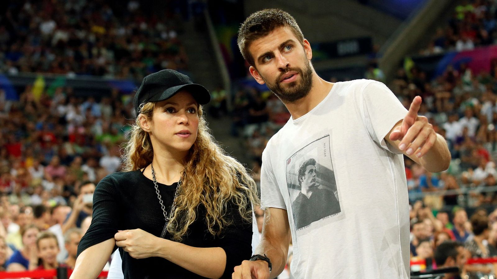 Shakira y Piqué en una imagen de archivo. (Reuters)