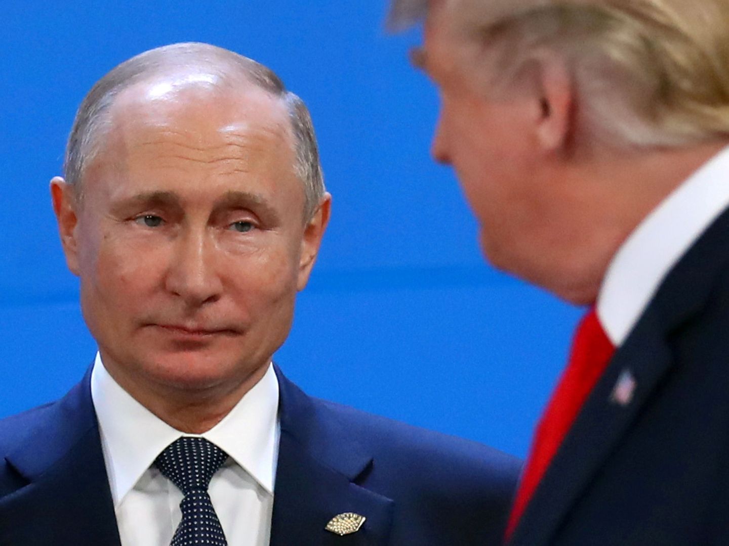 Un encuentro entre el presidente ruso, Vladimir Putin, y Donald Trump, en el marco del G-20. (Reuters)