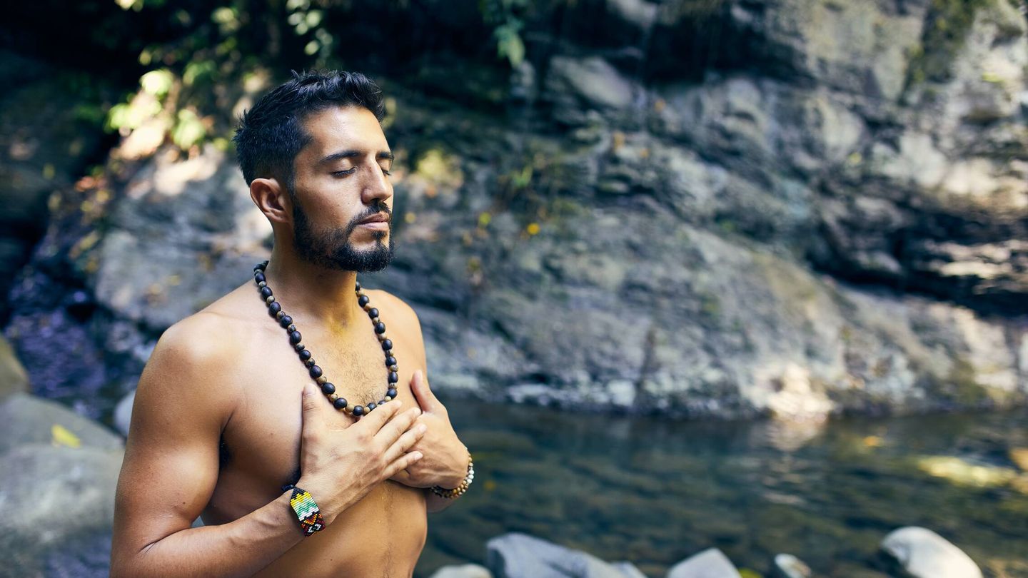 El masaje lingam aporta beneficios al hombre y a la pareja. (Unsplash/Darius Bashar)