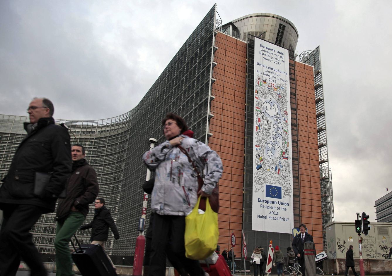 Fachada de la sede de la Comisión Europea en Bruselas. (EFE)