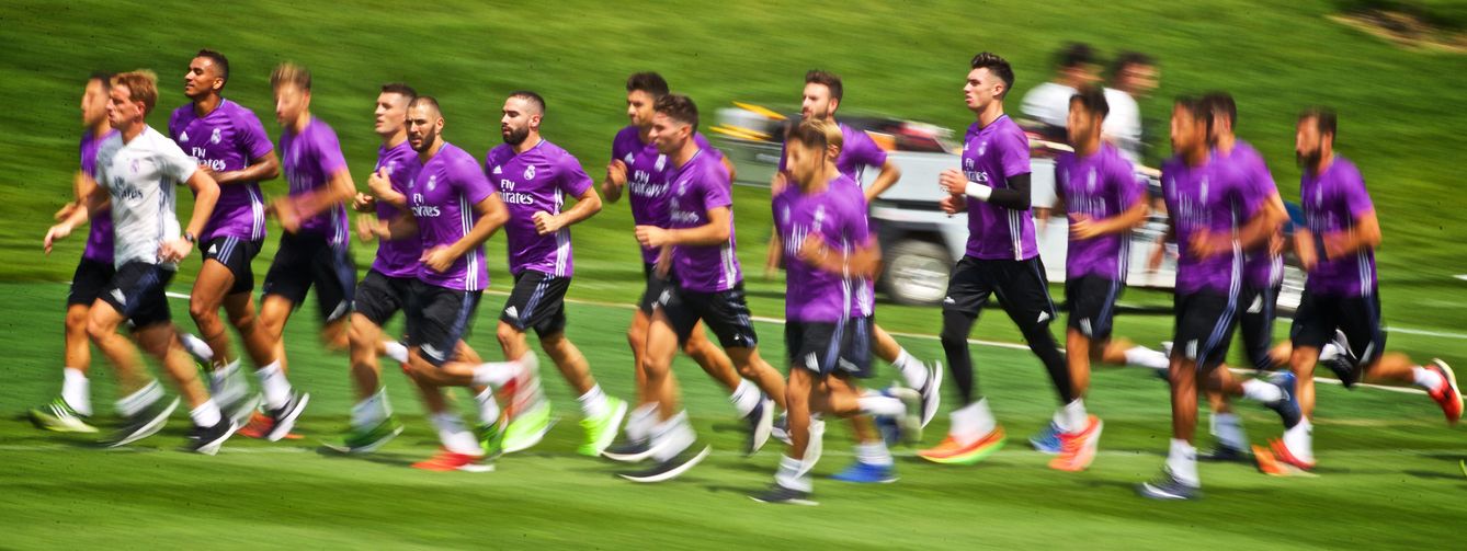 Los jugadores del Real Madrid participan en un entrenamiento en Montreal. EFE Andre Pichette