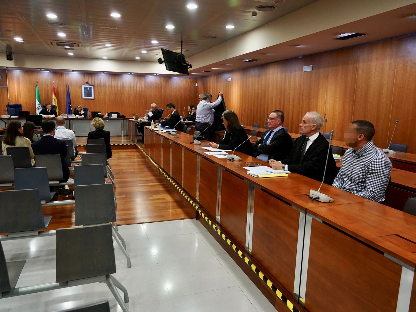 Imágenes de la sala durante el juicio. (Europa Press/Álex Zea)