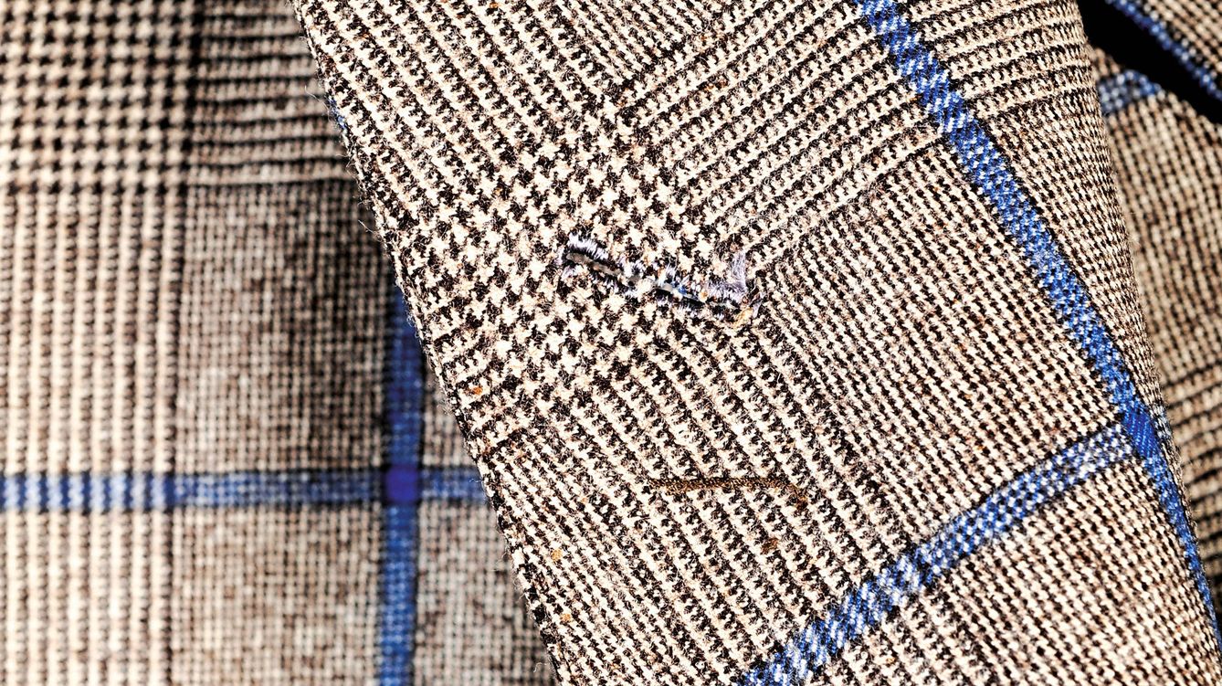 Foto: En un traje Príncipe de Gales, la chaqueta suele ser cruzada para potenciar y destacar la importancia de los cuadros. / PHILIPPE HALSMAN 