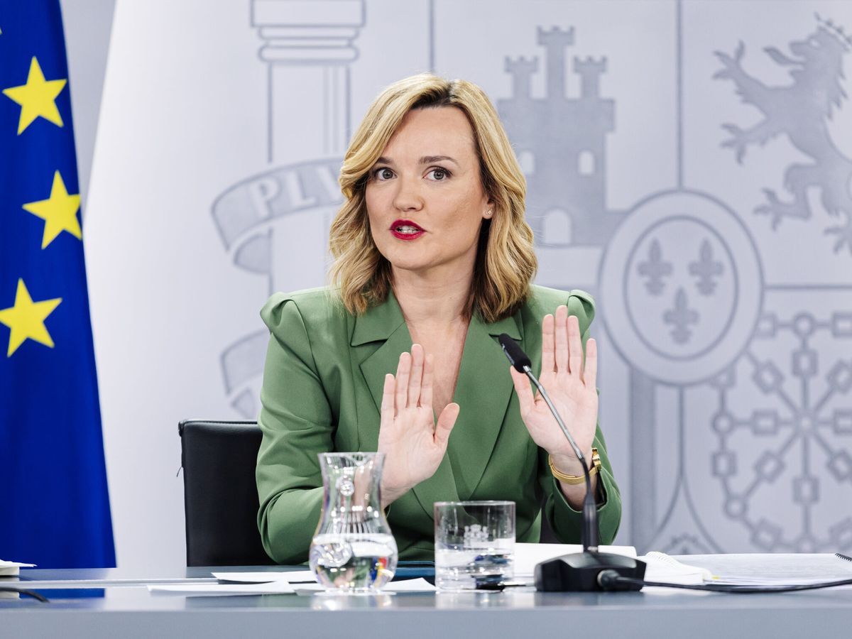 Foto: La portavoz del Gobierno y ministra de Educación, Pilar Alegría, este martes. (Carlos Luján / Europa Press)