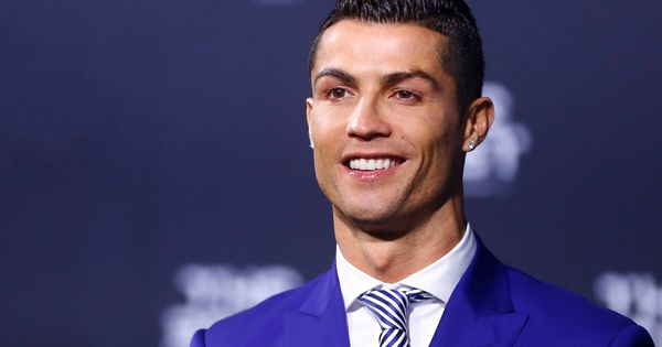 Foto: Ronaldo, feliz con la apertura de su hotel en Gran Vía. (Gtres)