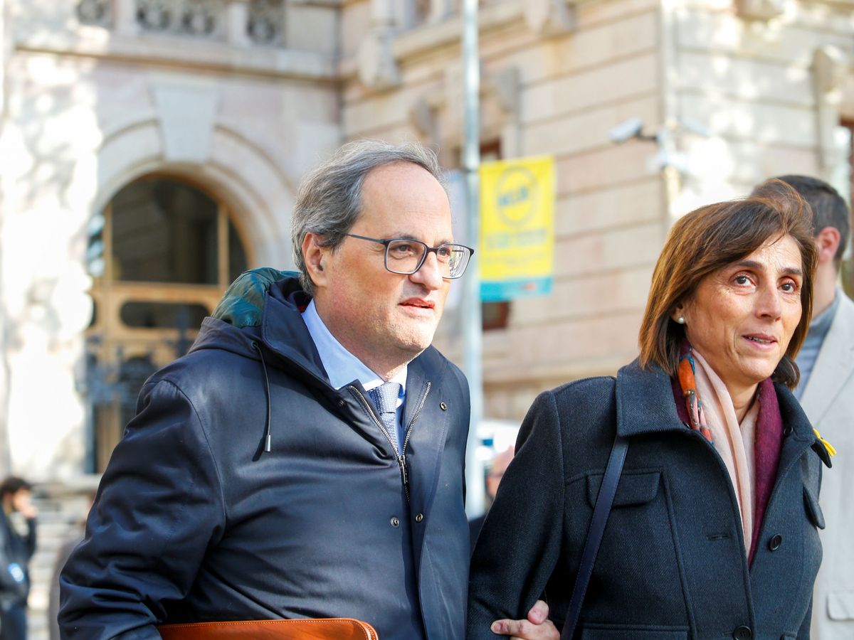 Foto: Quim Torra, junto a su mujer, Carola Miró. (Reuters)