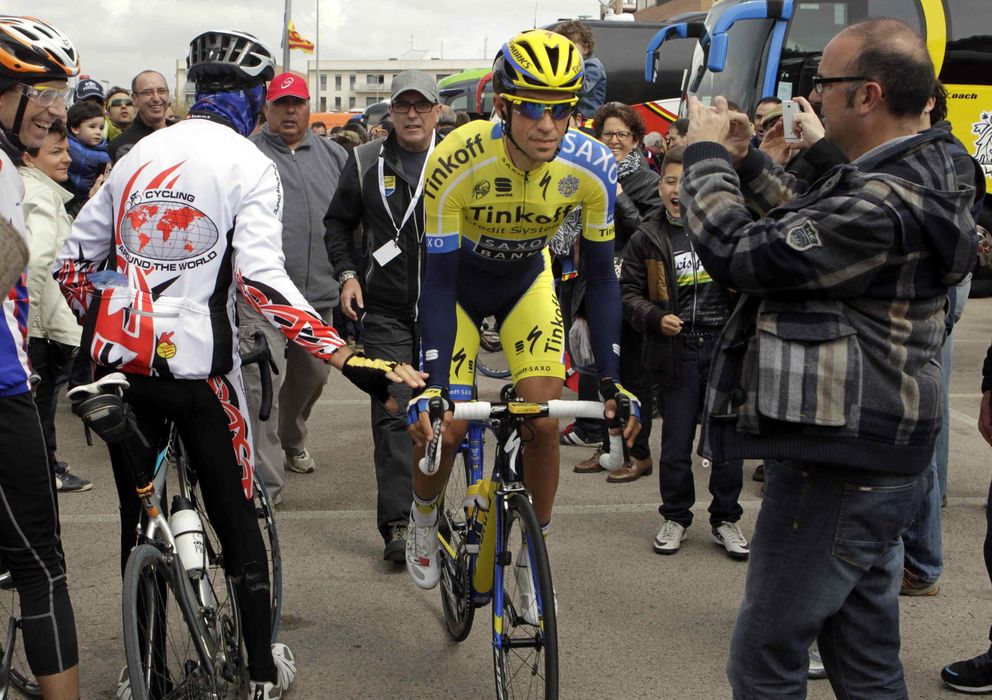 Foto: Alberto Contador, antes de la sexta y penúltima etapa de la Volta a Catalunya.
