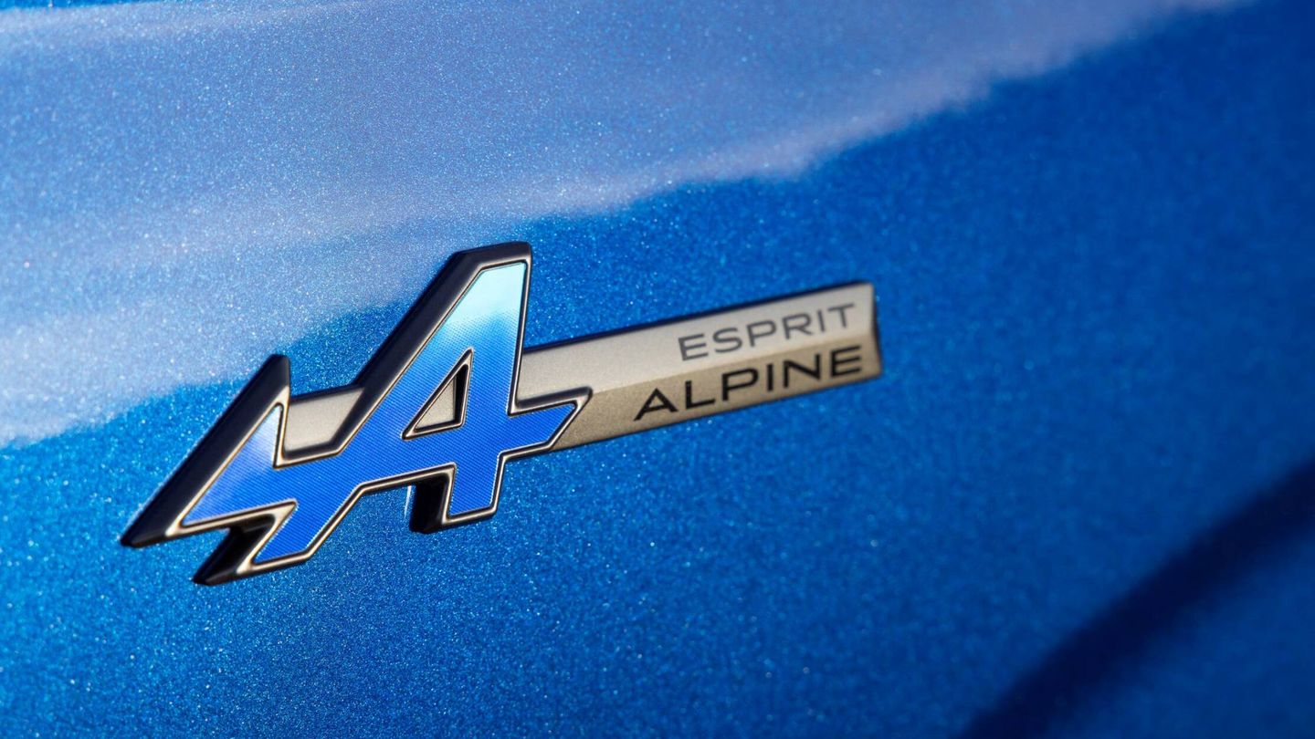 El paquete Esprit Alpine puede combinarse con los dos niveles de equipamiento superiores.