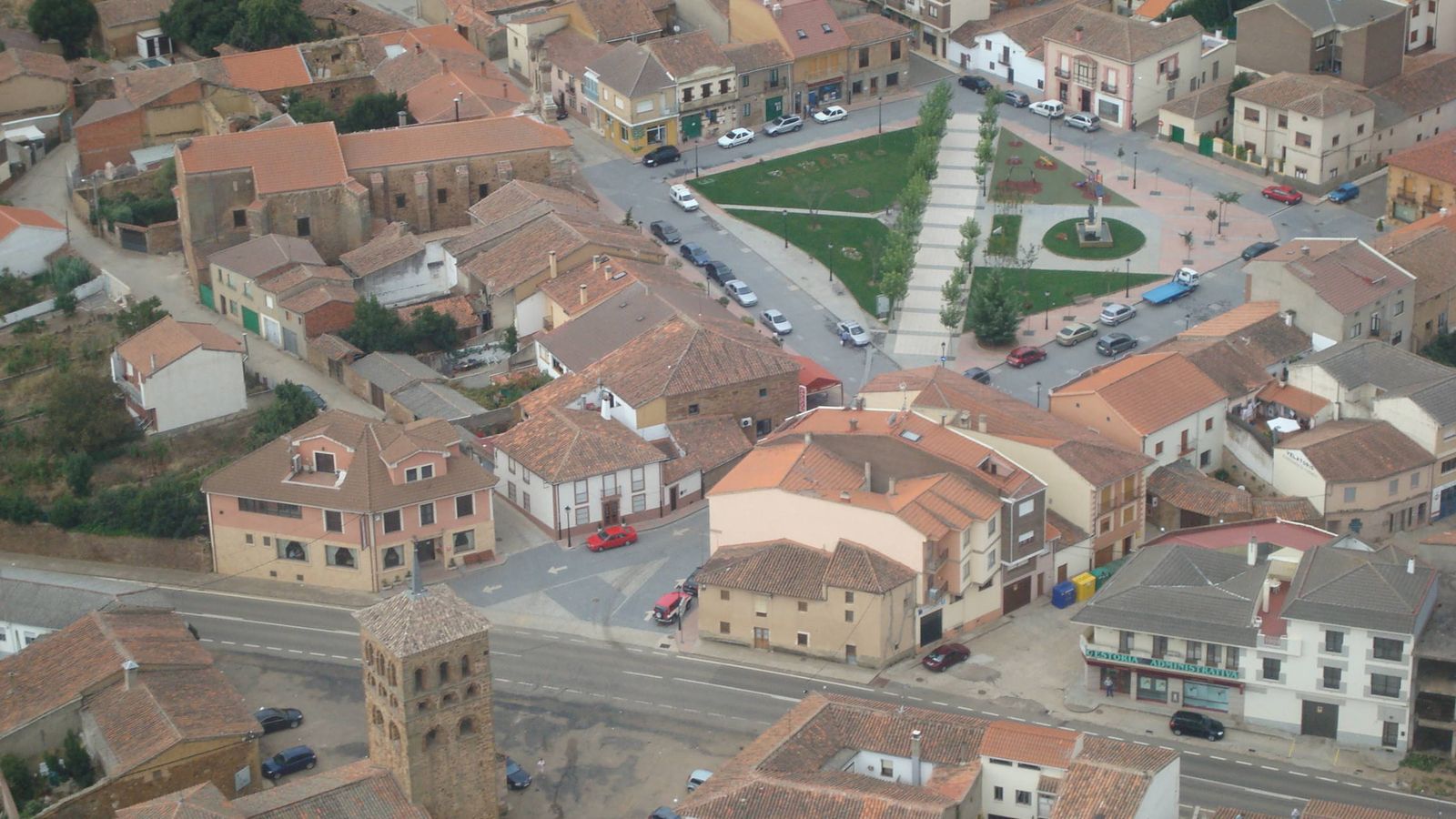 Foto: Vista aérea del municipio de Tábara, provincia de Zamora 