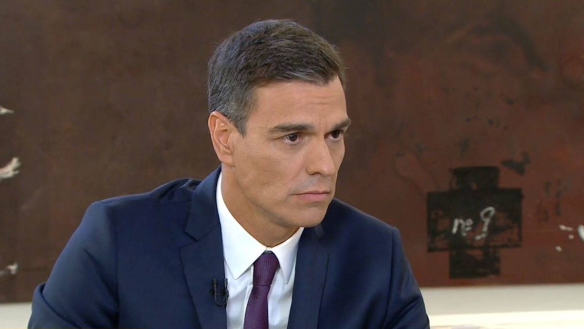 Pedro Sánchez y las canas del presidente: ¿cambio de look o presión política?