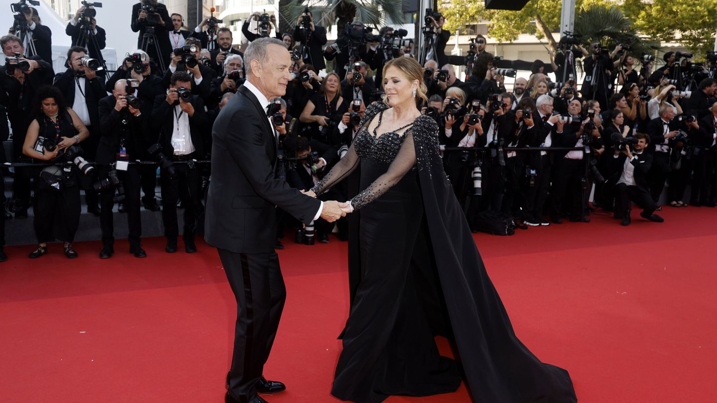 Tom Hanks y su mujer, Rita Wilson, en el Festival de Cannes. (EFE/EPA/Guillaume Horcajuelo)