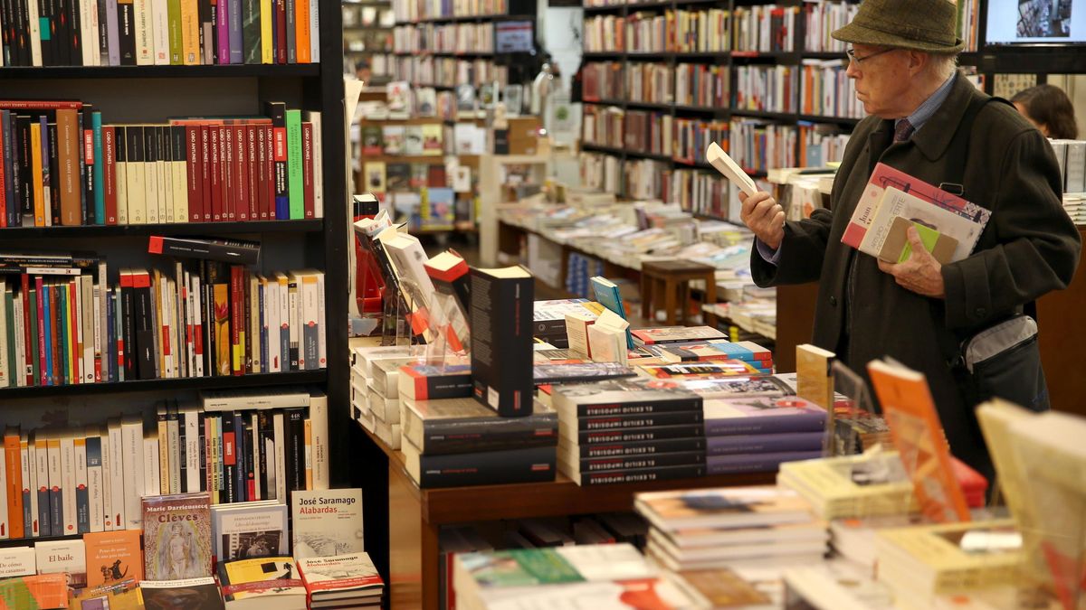 Casi mil librerías cierran en el último año