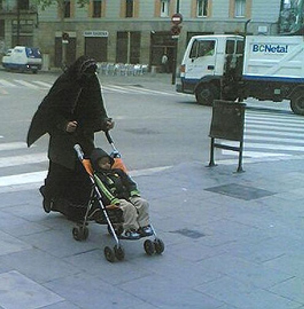 Foto: “No pienso quitarme el burka porque forma parte de mi persona e integridad”