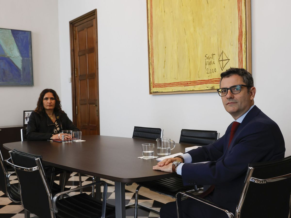 Foto: El ministro de la Presidencia, Félix Bolaños, y su homóloga catalana, Laura Vilagrà, en la reunión de hoy. (EFE/Toni Albir)