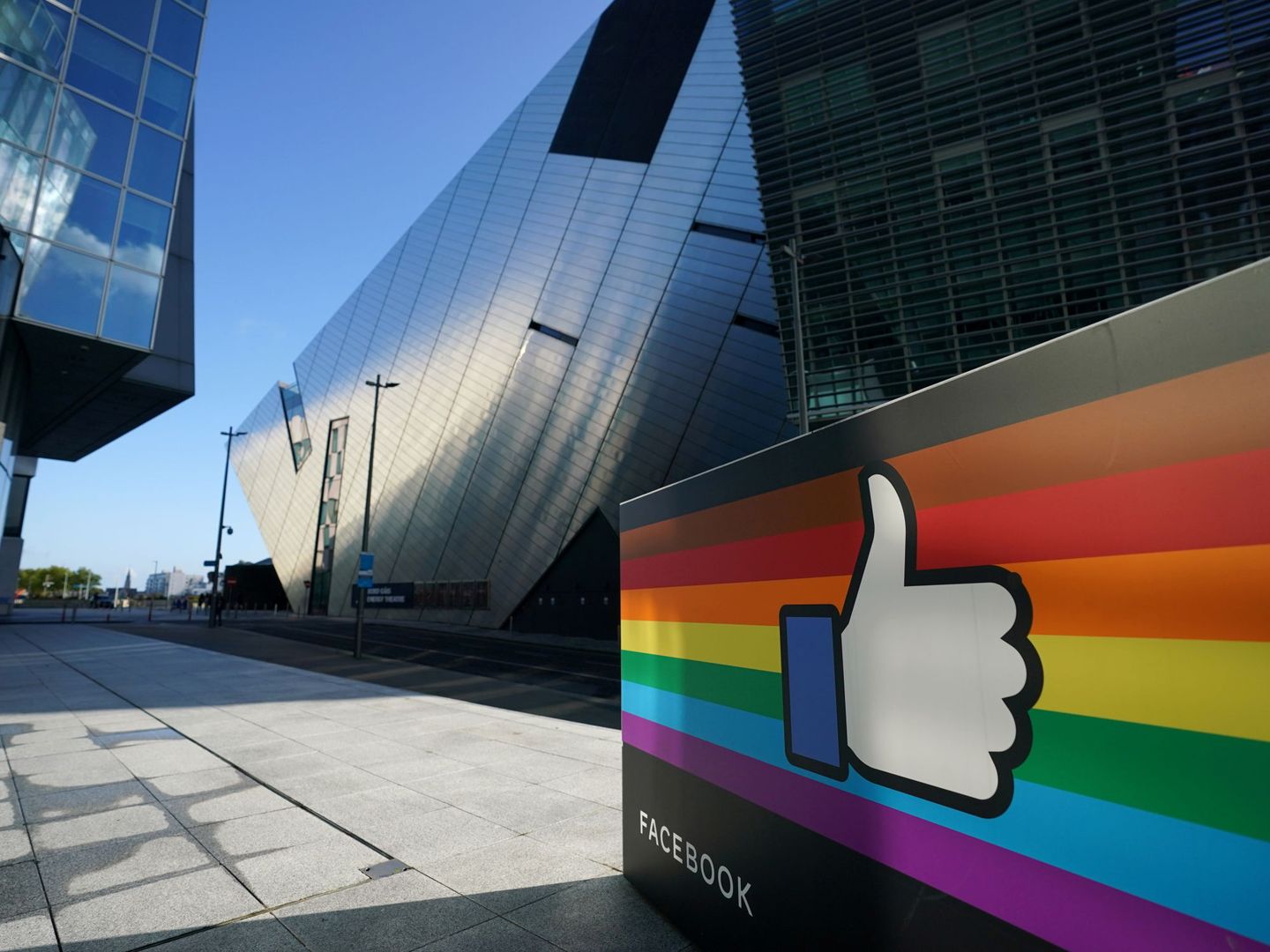 La sede de EMEA de Facebook en Irlanda. (Reuters)