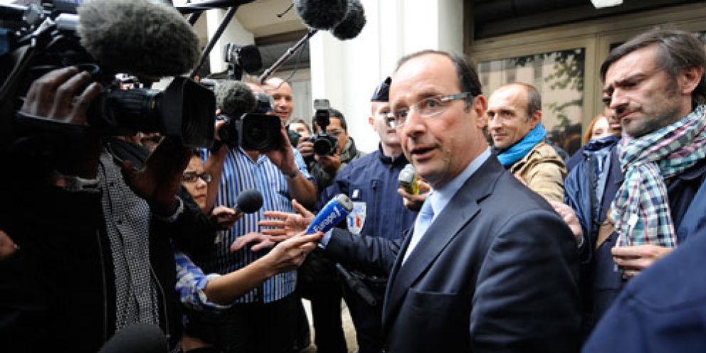 Foto: Hollande declara a petición propia en el caso contra Strauss-Kanh